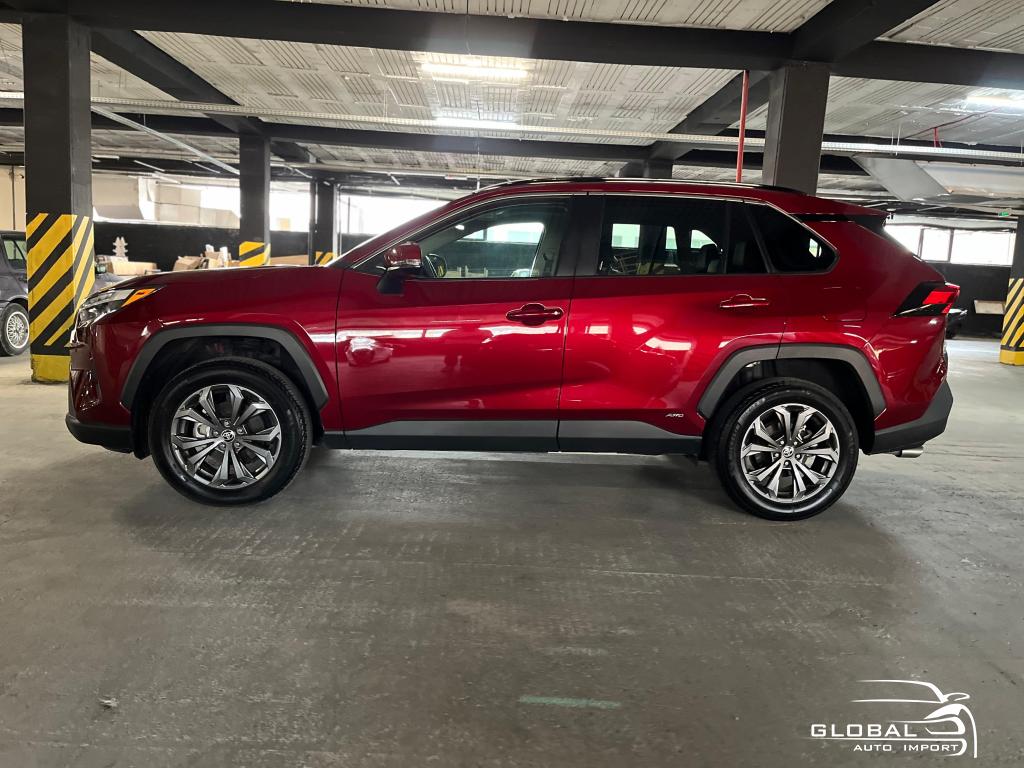 2021 - Toyota RAV 4