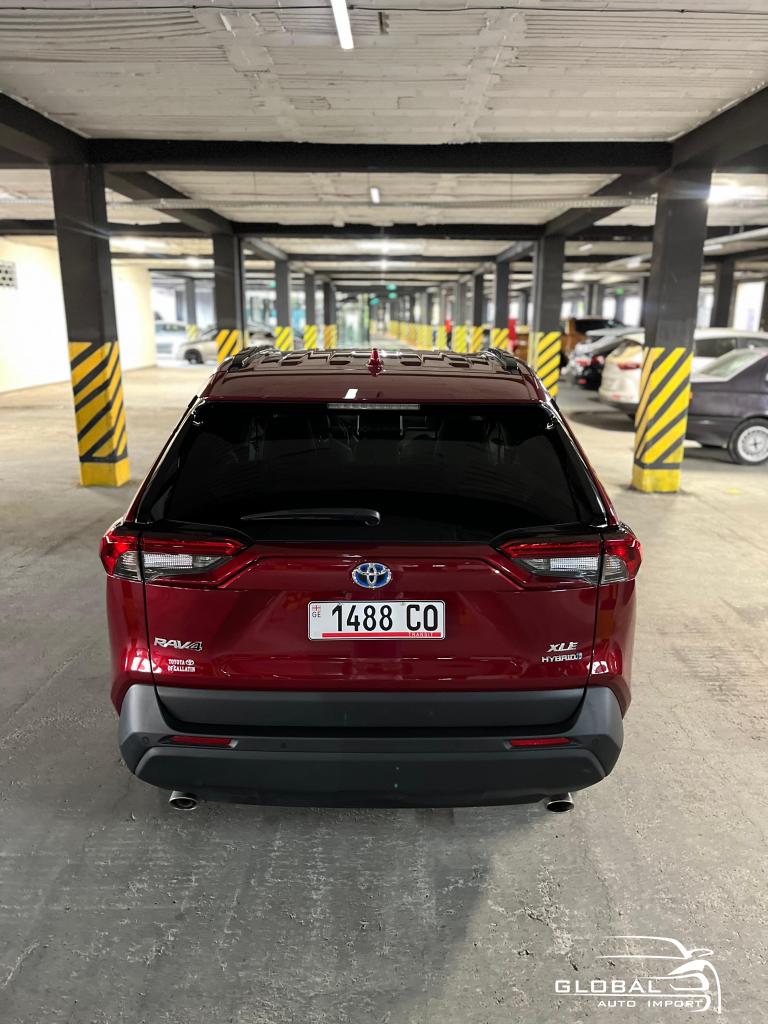 2021 - Toyota RAV 4