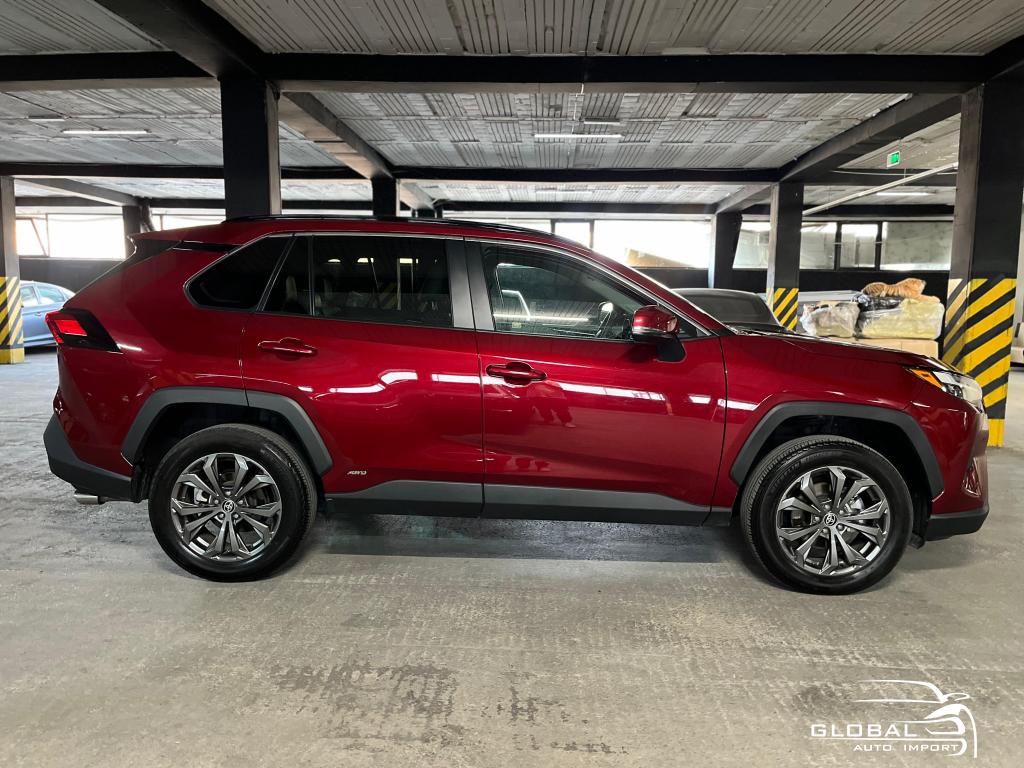 2021 - Toyota RAV 4