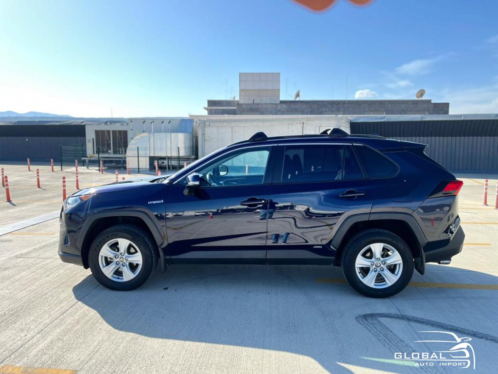 2021 - Toyota RAV 4