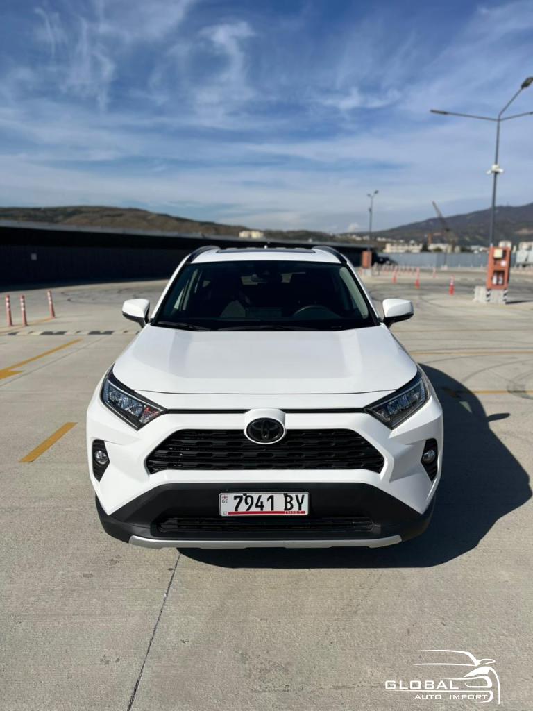 2020 - Toyota RAV 4