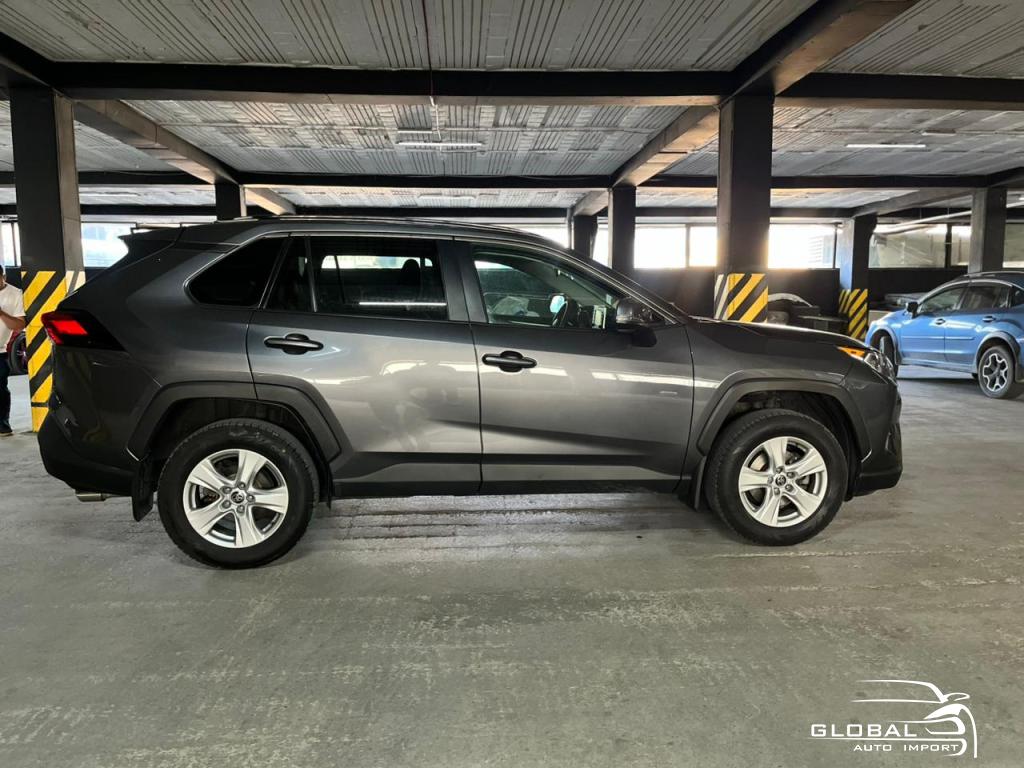2021 - Toyota RAV 4