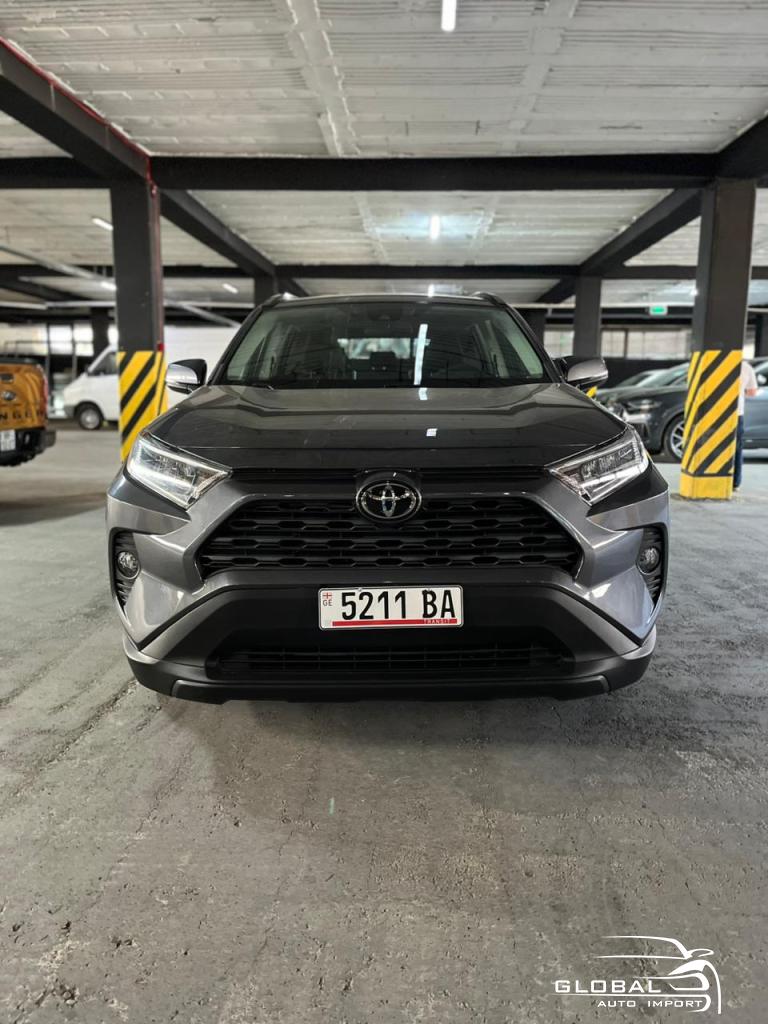 2021 - Toyota RAV 4
