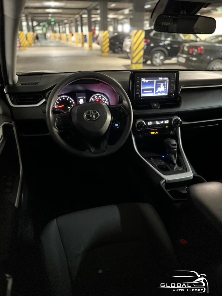 2021 - Toyota RAV 4