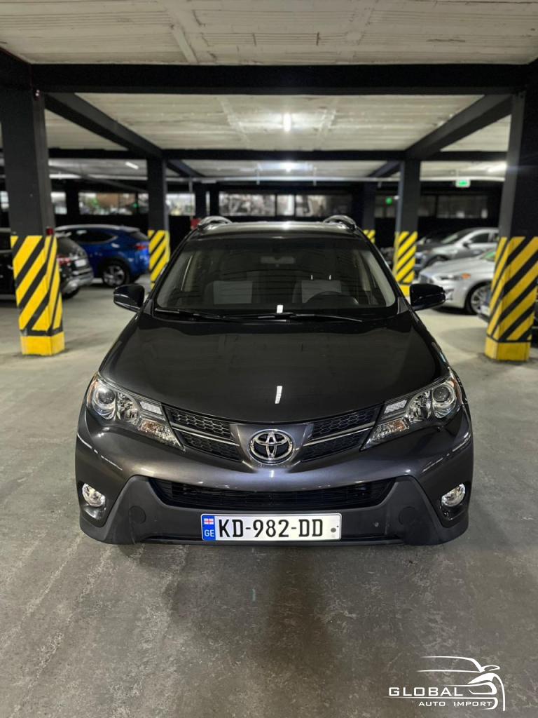 2015 - Toyota RAV 4