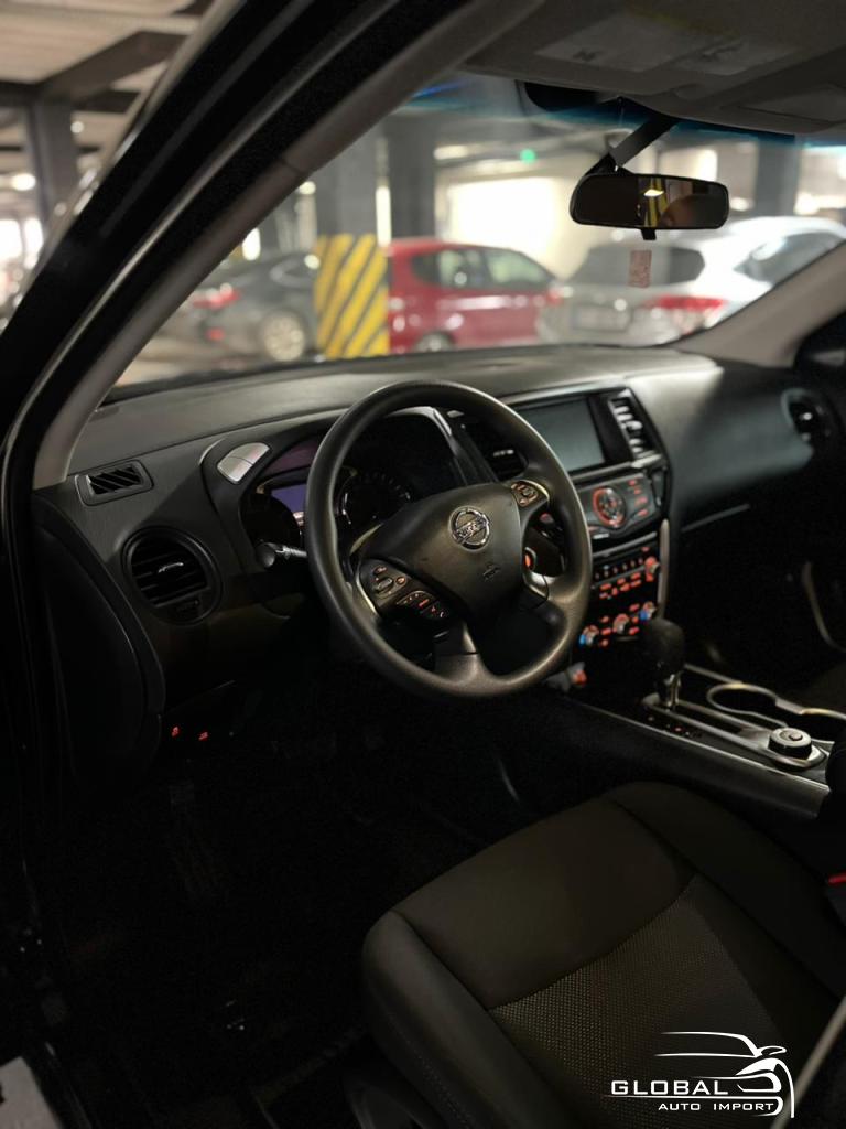 2019 - Nissan Pathfinder