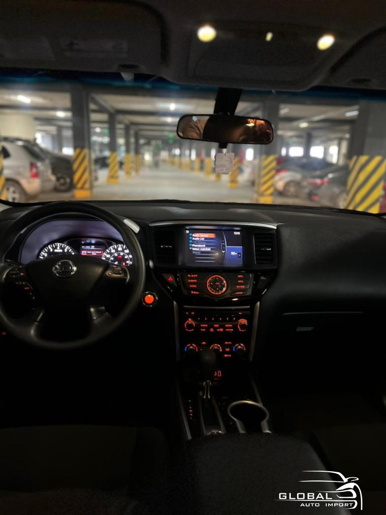 2019 - Nissan Pathfinder