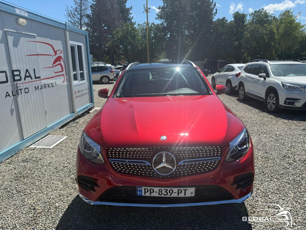 2016 - Mercedes-Benz GLC