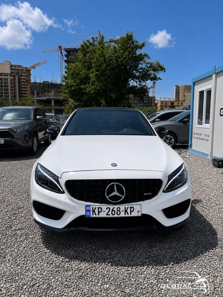 2015 - Mercedes-Benz C 300
